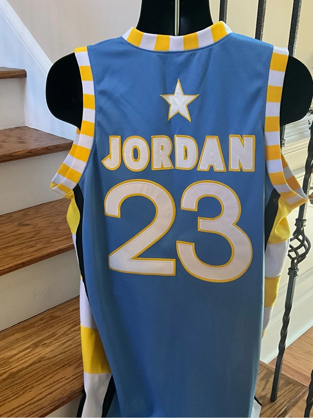 Michael Jordan Limited Edition Laney #23 Blue & Yellow Basketball Jersey - Picture 2 of 3